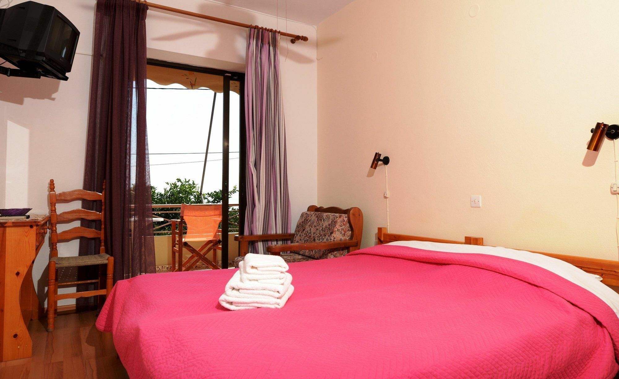 Pharos Rooms Ília Exterior foto